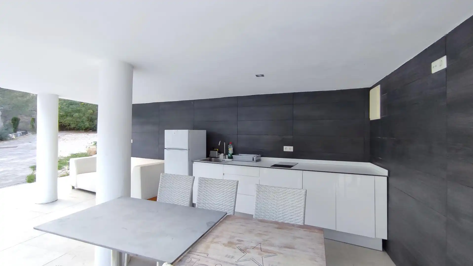Cuina de Casa o xalet en venda en Calpe / Calp amb Aire condicionat, Jardí privat i Terrassa