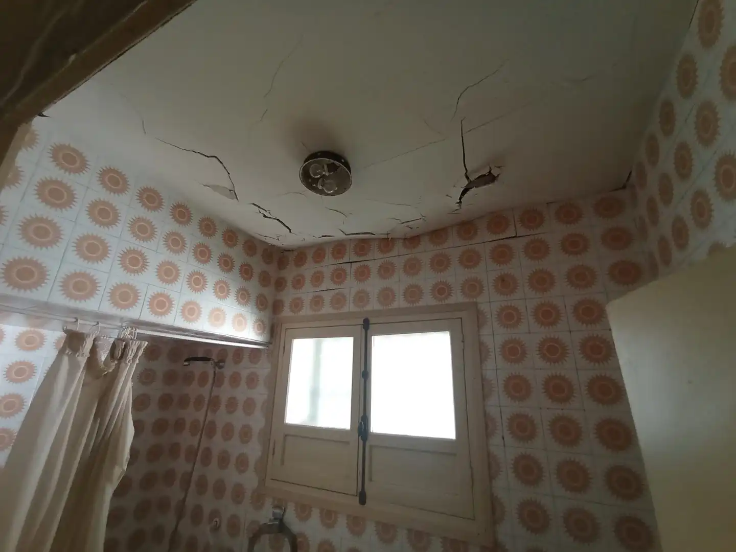 Detached house for sale in Av/ Sanlúcar de Barrameda, imagen 4
