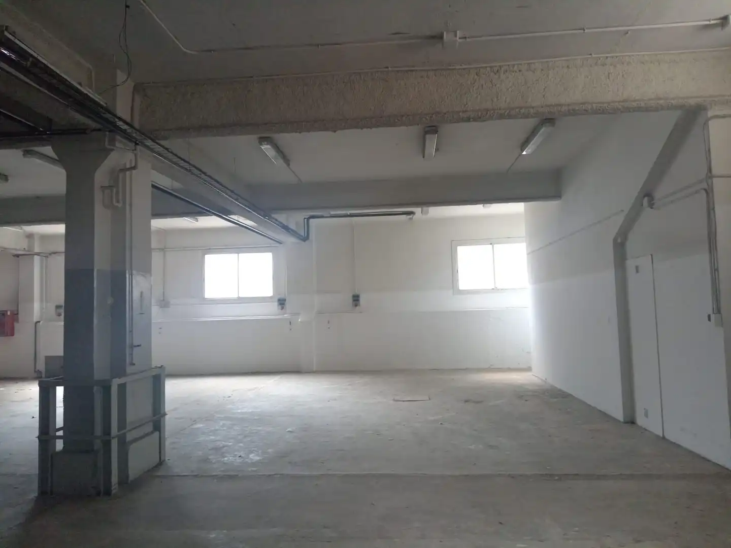 Nau industrial de lloguer en Barcelona