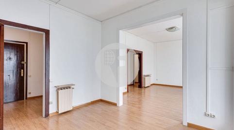 Photo 3 of Flat for sale in El Putget i el Farró, Barcelona