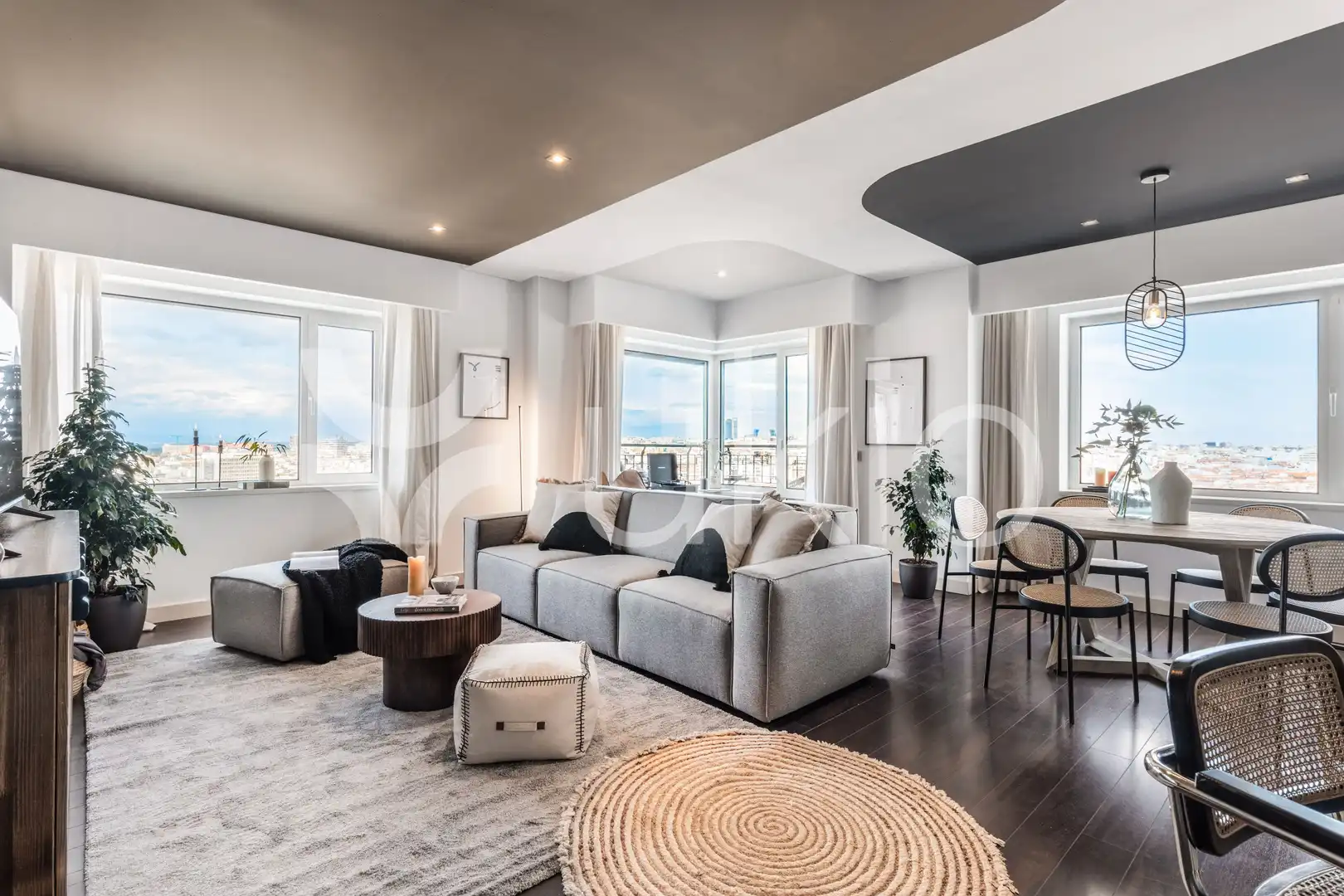 Living room of Apartments for rent in Madrid  with Air Conditioner, Heating and Furnished