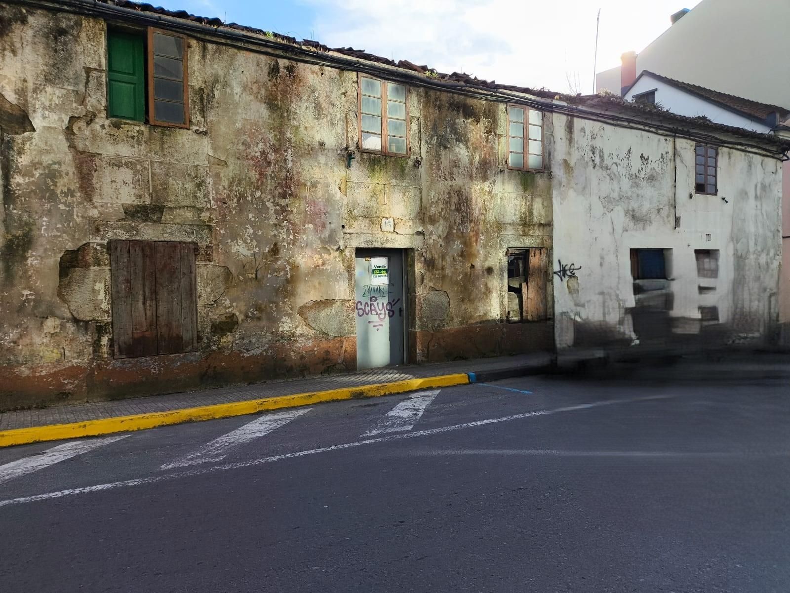 Haus oder Chalet zum verkauf in Avenida Finisterre