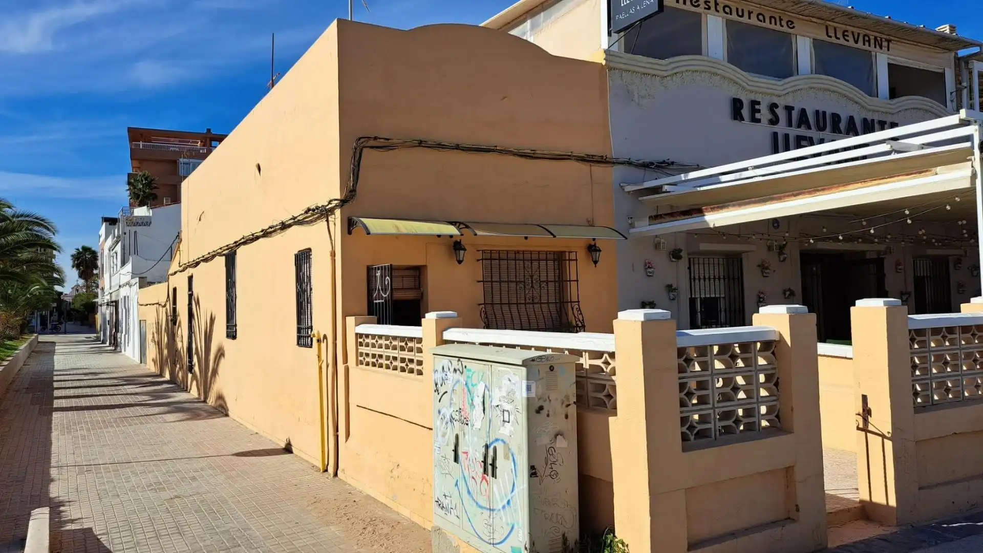 Commercial properties for sale in La Patacona