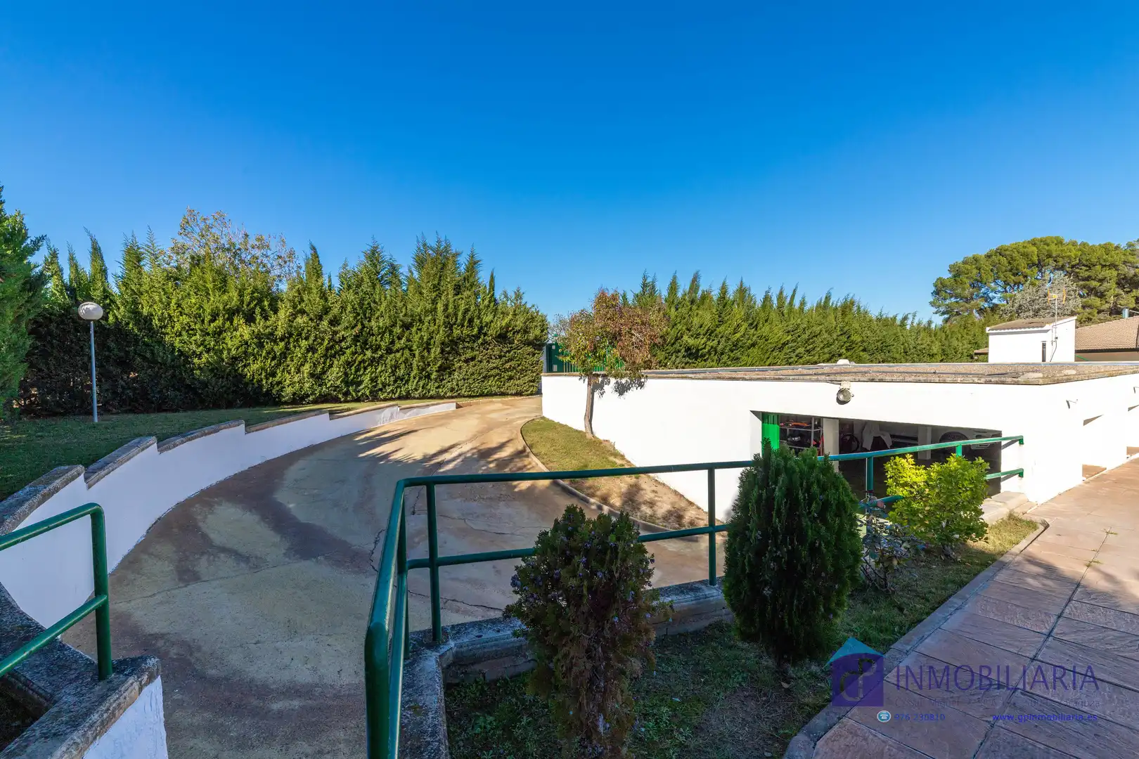 Jardín de Casa o chalet en venta en Zaragoza con Aire acondicionado, Calefacción y Jardín privado