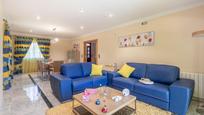 Living room of House or chalet for sale in Cúllar Vega  with Air Conditioner, Heating and Private garden