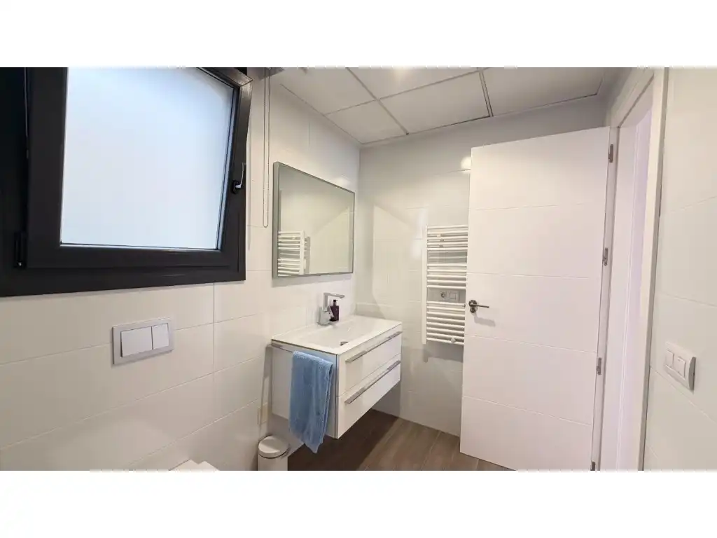 House with pool for sale in Calle Maite Pagazaurtundua Ruiz, imagen 23