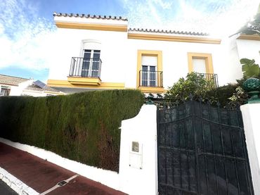 Reihenhaus mit Pool zum Verkauf in Estepona - Estepona,Cancelada,Calle arminio