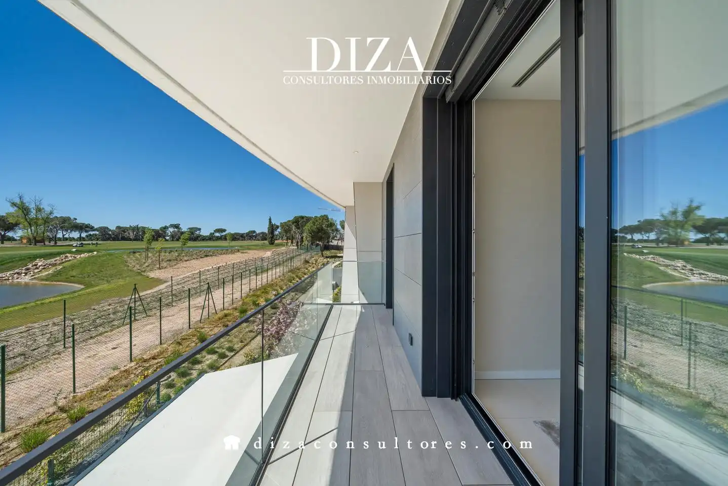 Terrace of Duplexes for sale in Pozuelo de Alarcón  with Air Conditioner, Heating and Private garden