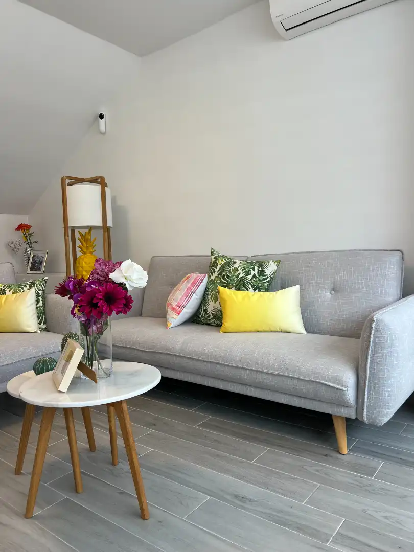 Sala d'estar de Casa o xalet en venda en Loeches amb Calefacció, Jardí privat i Terrassa