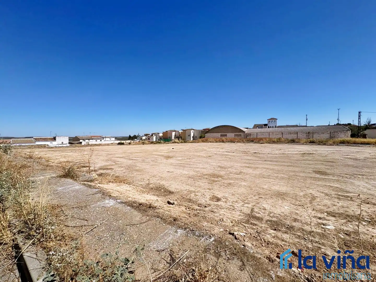 Residential land for sale in Fuente de Piedra