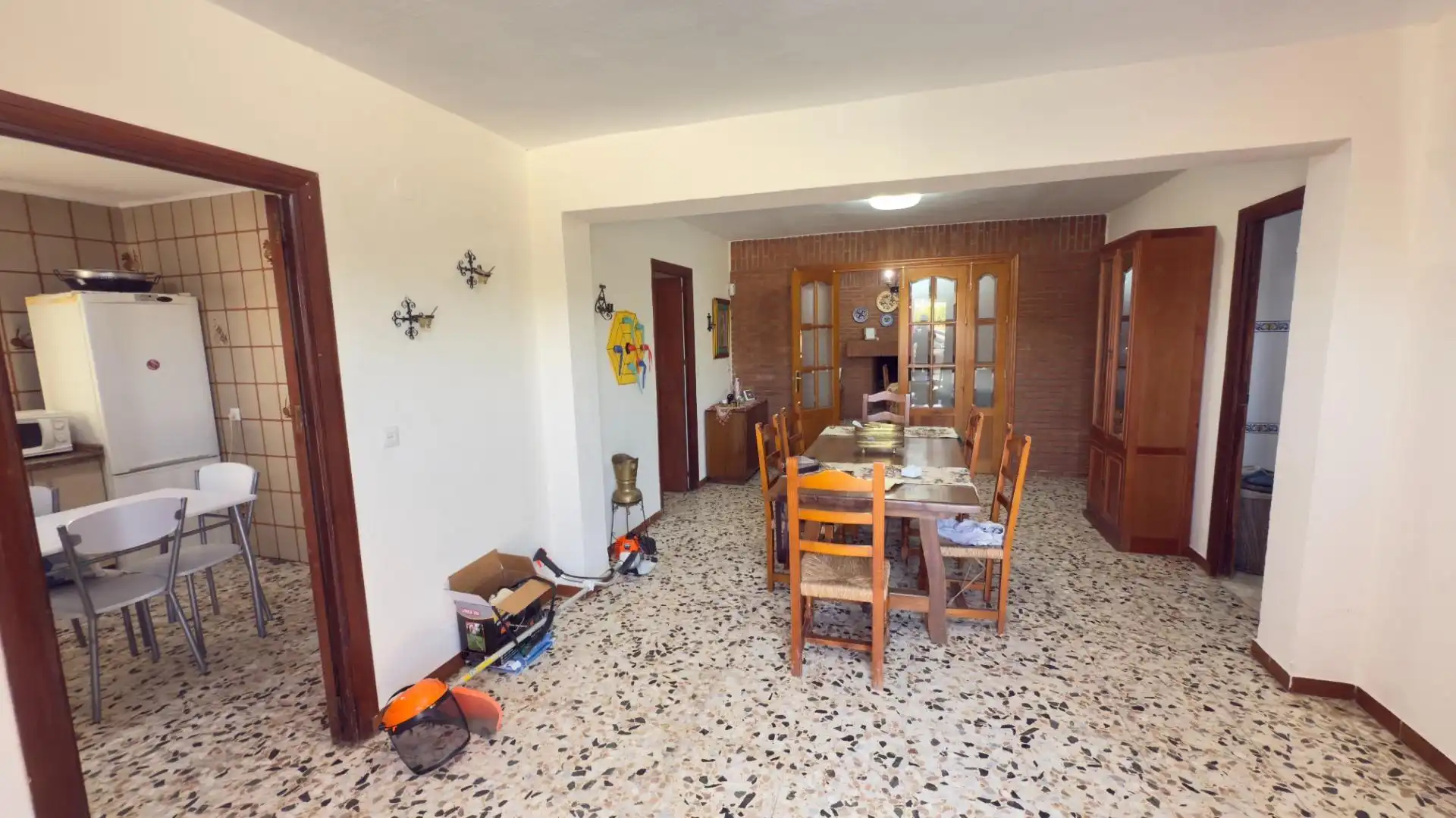 Menjador de Finca rústica en venda en Gibraleón amb Aire condicionat, Jardí privat i Terrassa