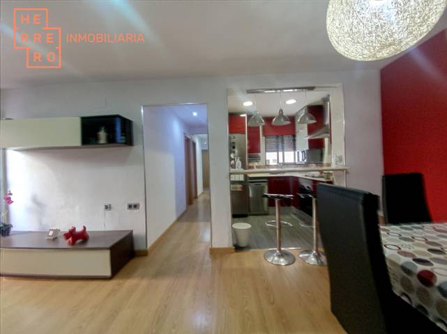 Piso en Venta en Ensanche - Parque del Oeste