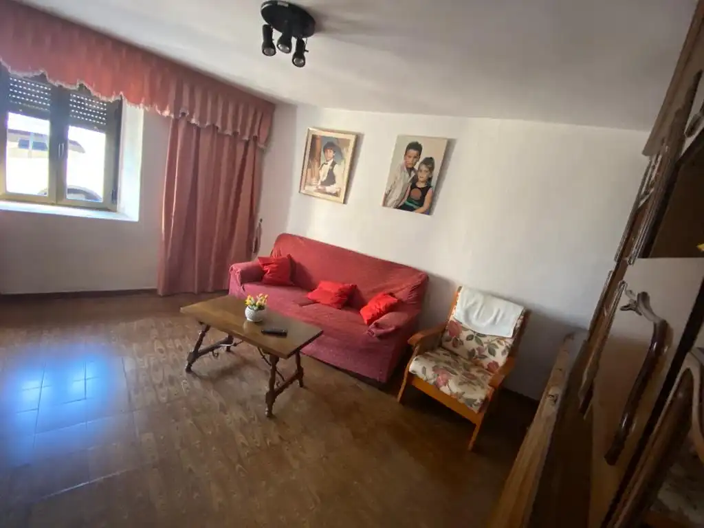 Casa con terraza en venta en Palacios de la Valduerna, imagen 4