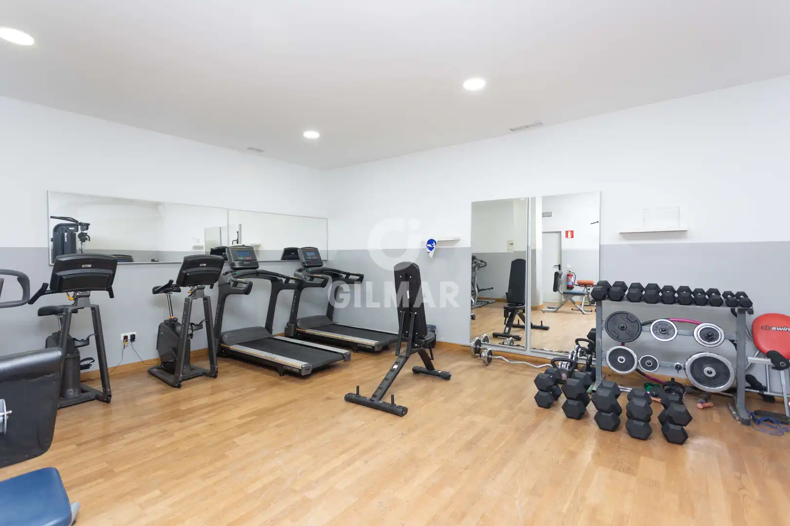 Planta baja en venta en Madrid con Calefacción, Trastero y Piscina