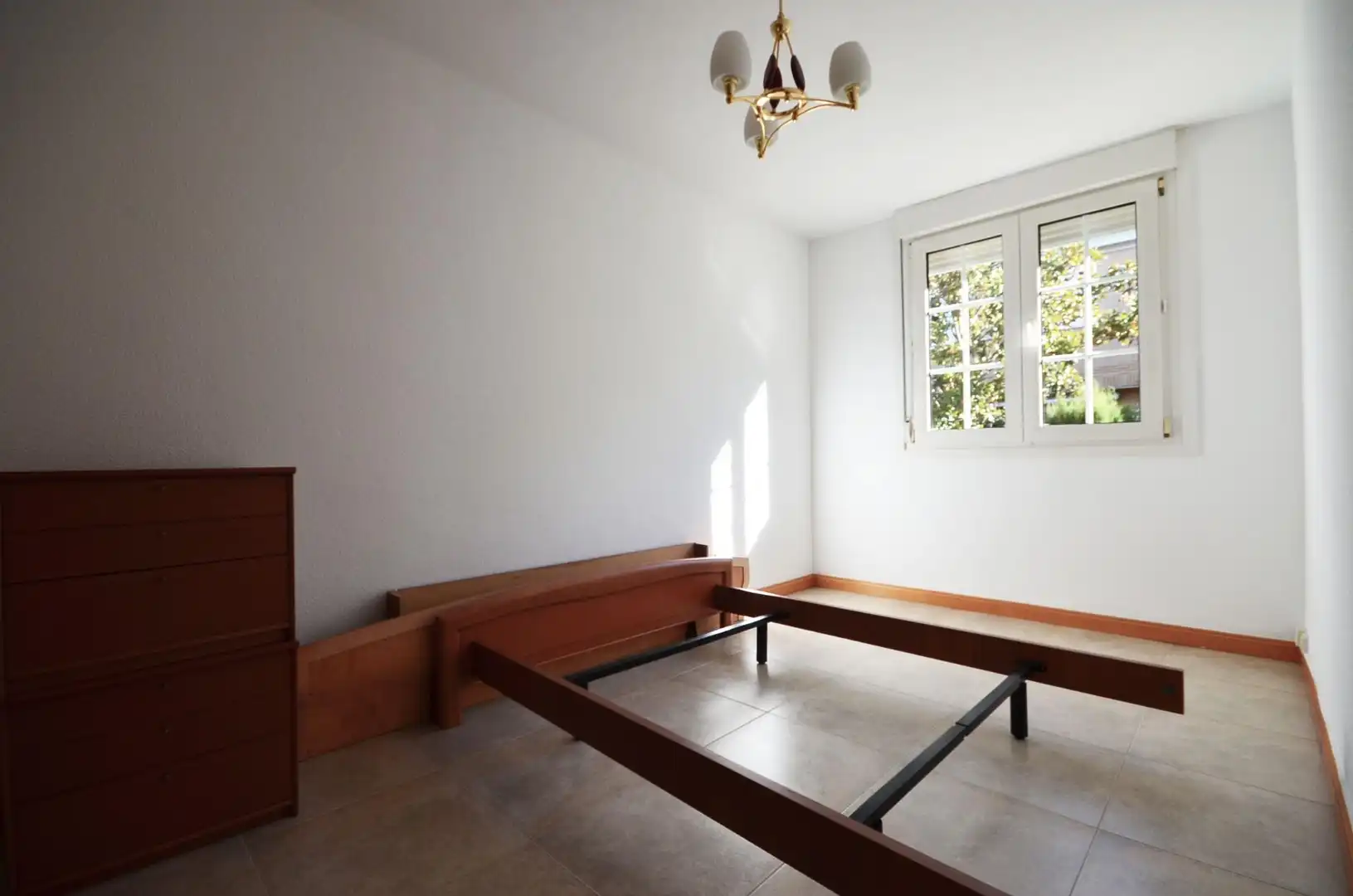 Bedroom of Detached homes for sale in Zaragoza