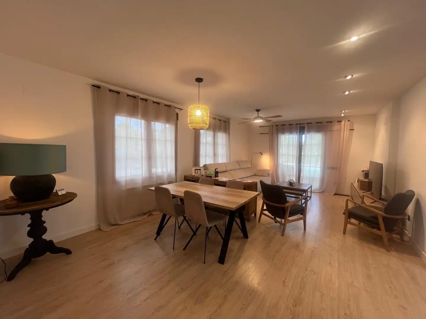 Living room of Houses for sale in El Pilar 
