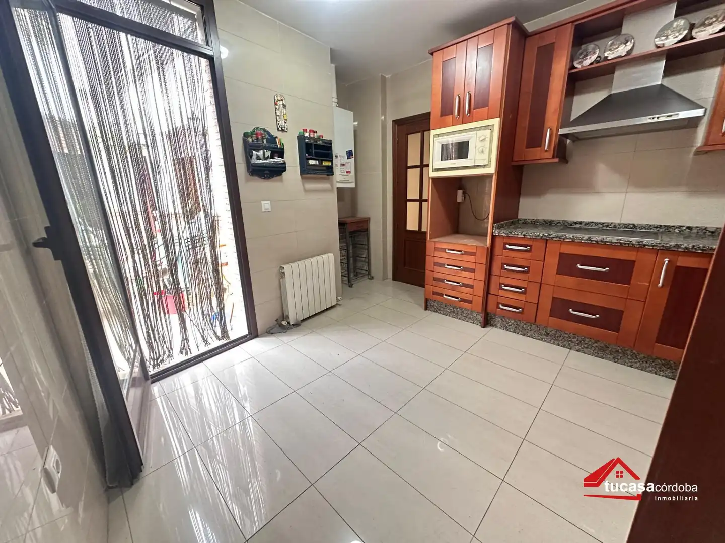 Cocina de Planta baja en venta en Córdoba con Parquet y Terraza