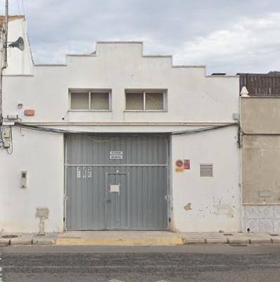 Garaje en Alquiler en Beniarjó