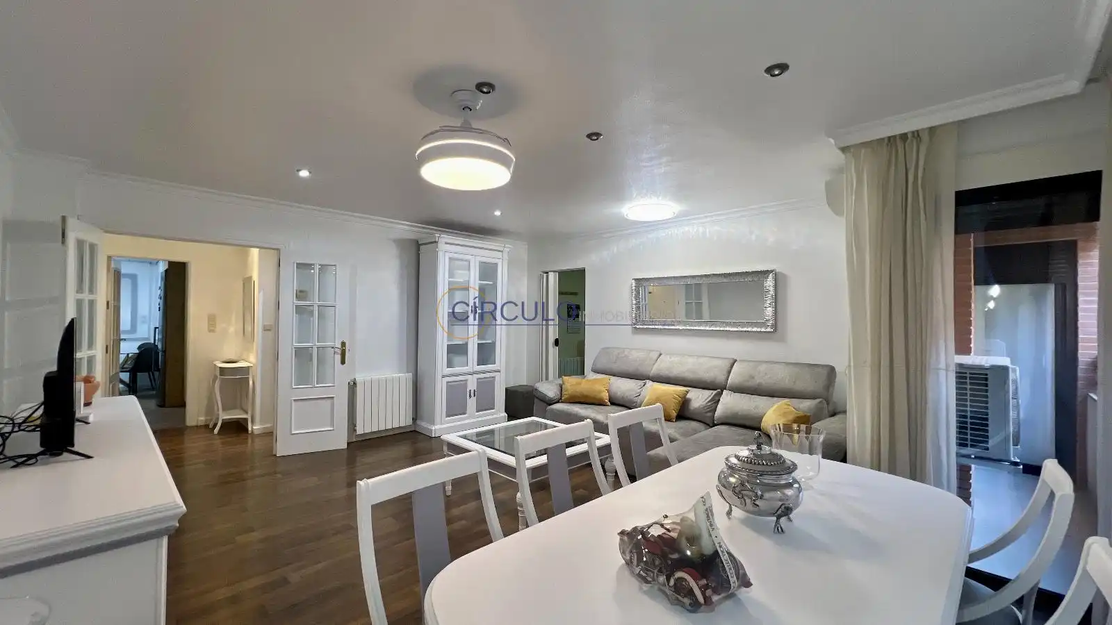 Piso con terraza en venta en Juan Gabarron Campoy, imagen 4