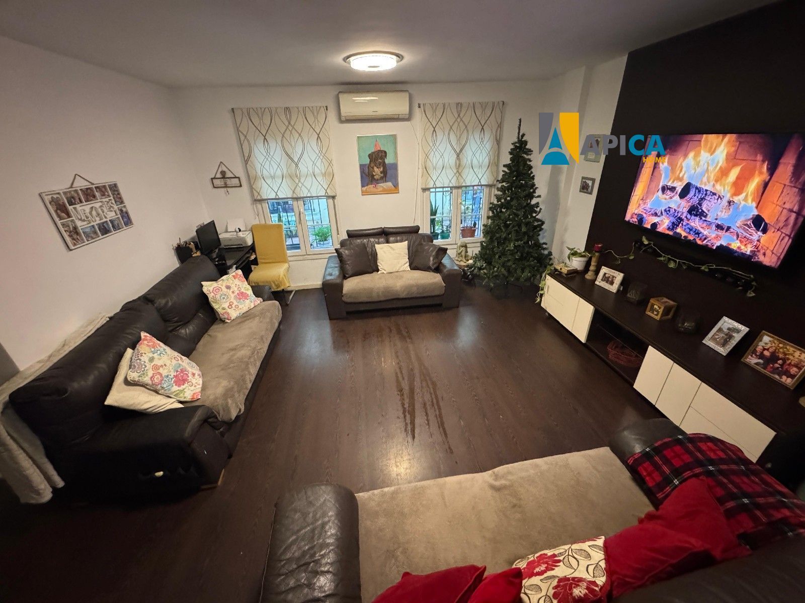 Sala d'estar de Casa adosada en venda en La Línea de la Concepción amb Terrassa i Moblat