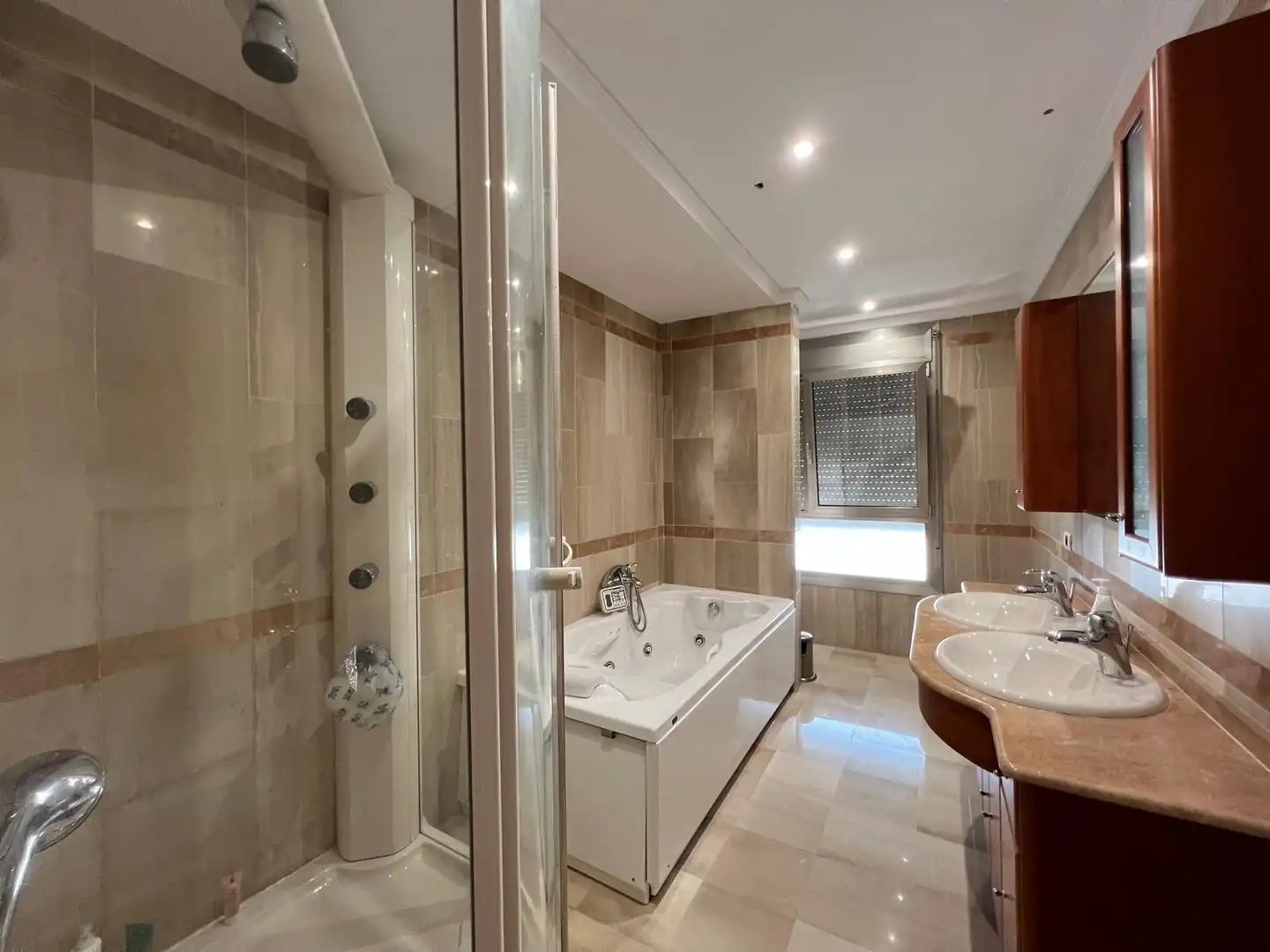 Bathroom of Attic for sale in Santa Cruz de Tenerife  with Air Conditioner, Terrace and Storage room