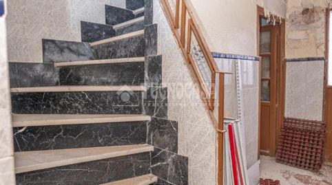 Foto 2 de Casa adosada en venta en Arrayanes, Linares