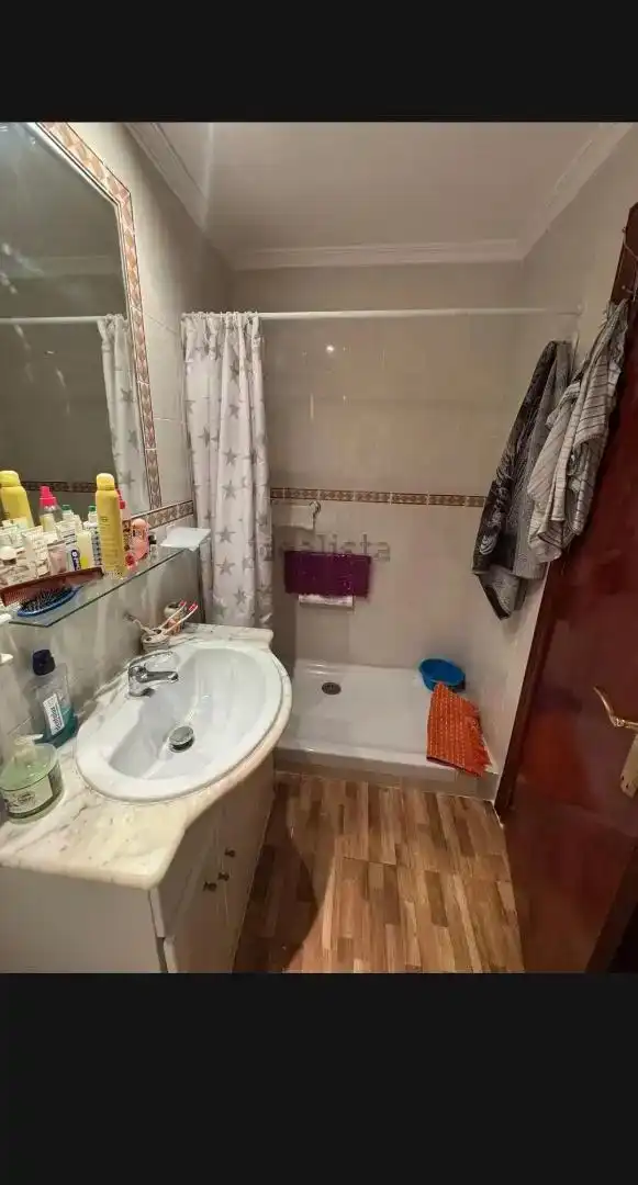 Bany de Pis en venda en Coria del Río