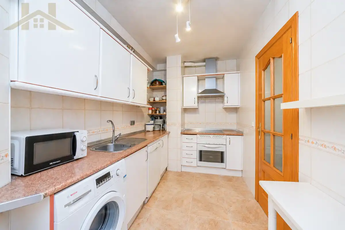 Kitchen of Attic for sale in Valdemoro  with Air Conditioner, Heating and Parquet flooring