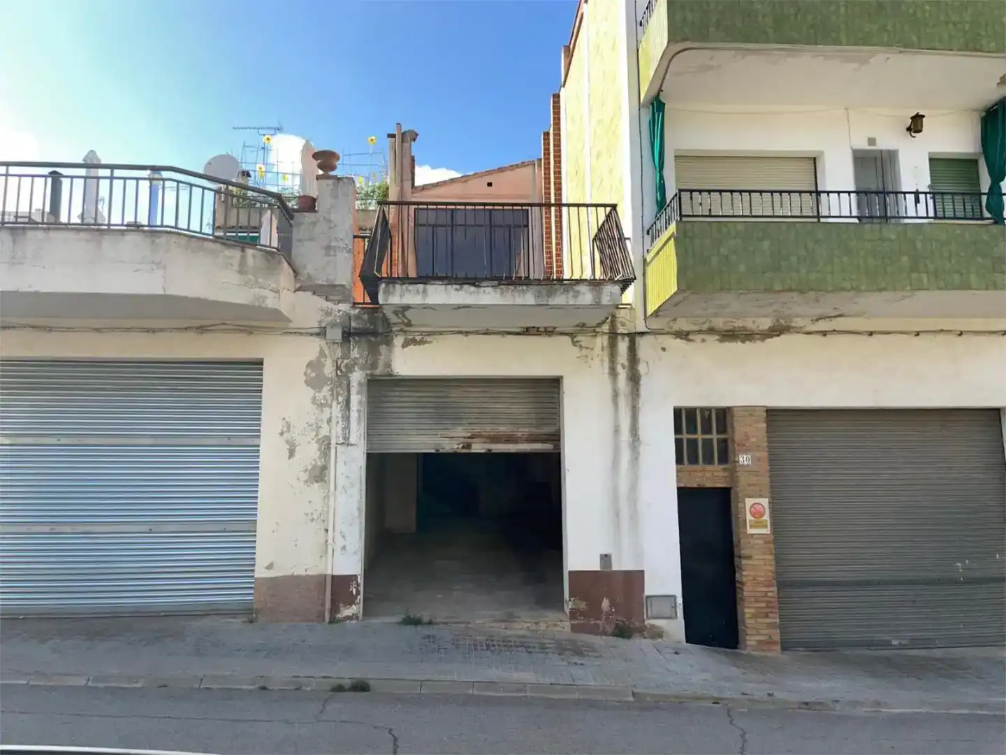 Exterior view of Flat for sale in Subirats  with Balcony
