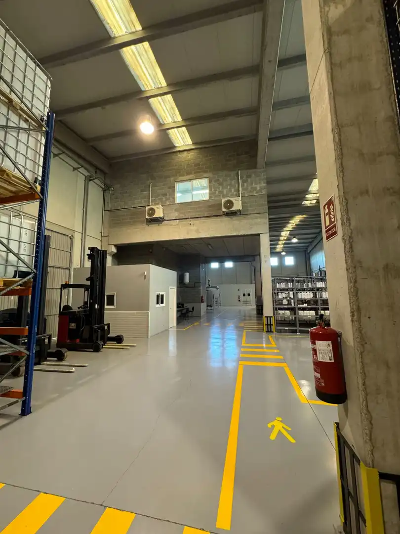 Nau industrial de lloguer a Can Vinyals, imagen 2