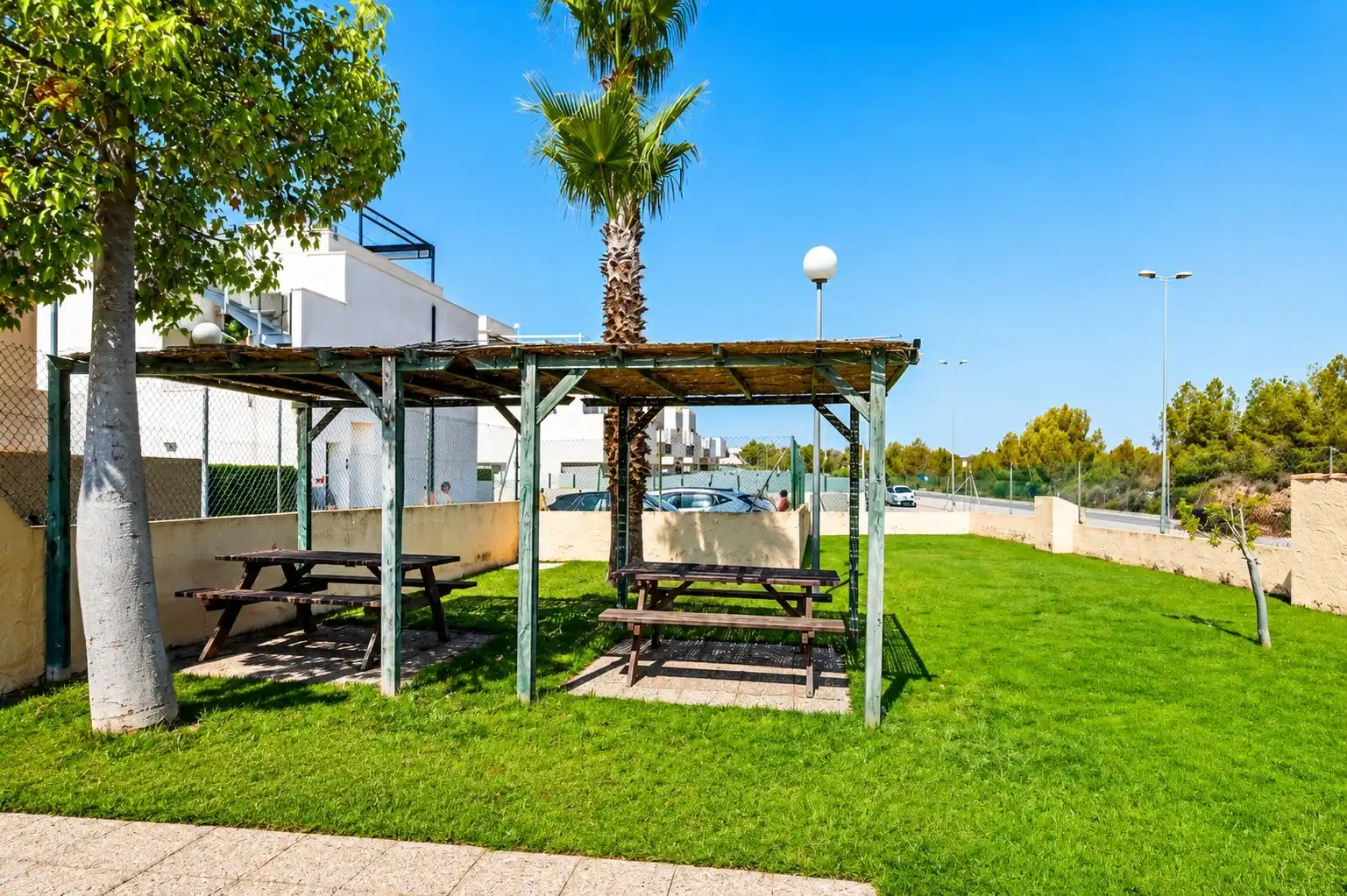 Terrassa de Casa o xalet en venda en Orihuela amb Aire condicionat, Calefacció i Jardí privat