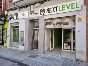 Local comercial en venda a Calle de Luis del Valle 64