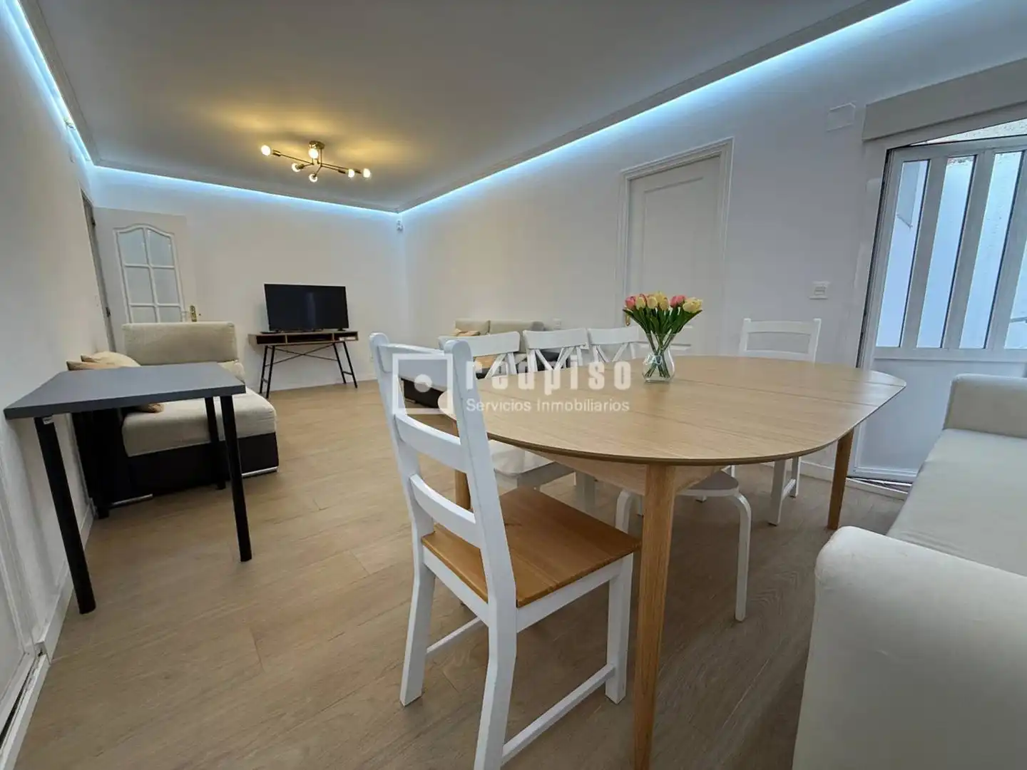 Comedor de Piso en venta en Madrid con Terraza y Amueblado