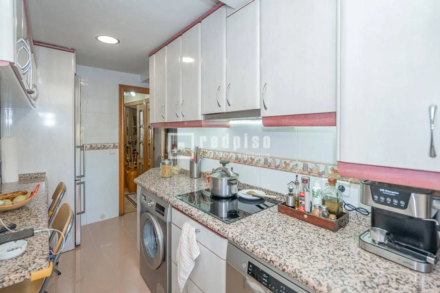 Küche von Wohnung zum Verkauf in Móstoles mit Klimaanlage, Heizung und Privatgarten