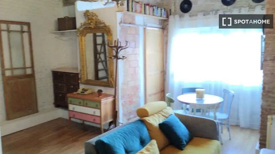 Appartement à louer à Extramurs