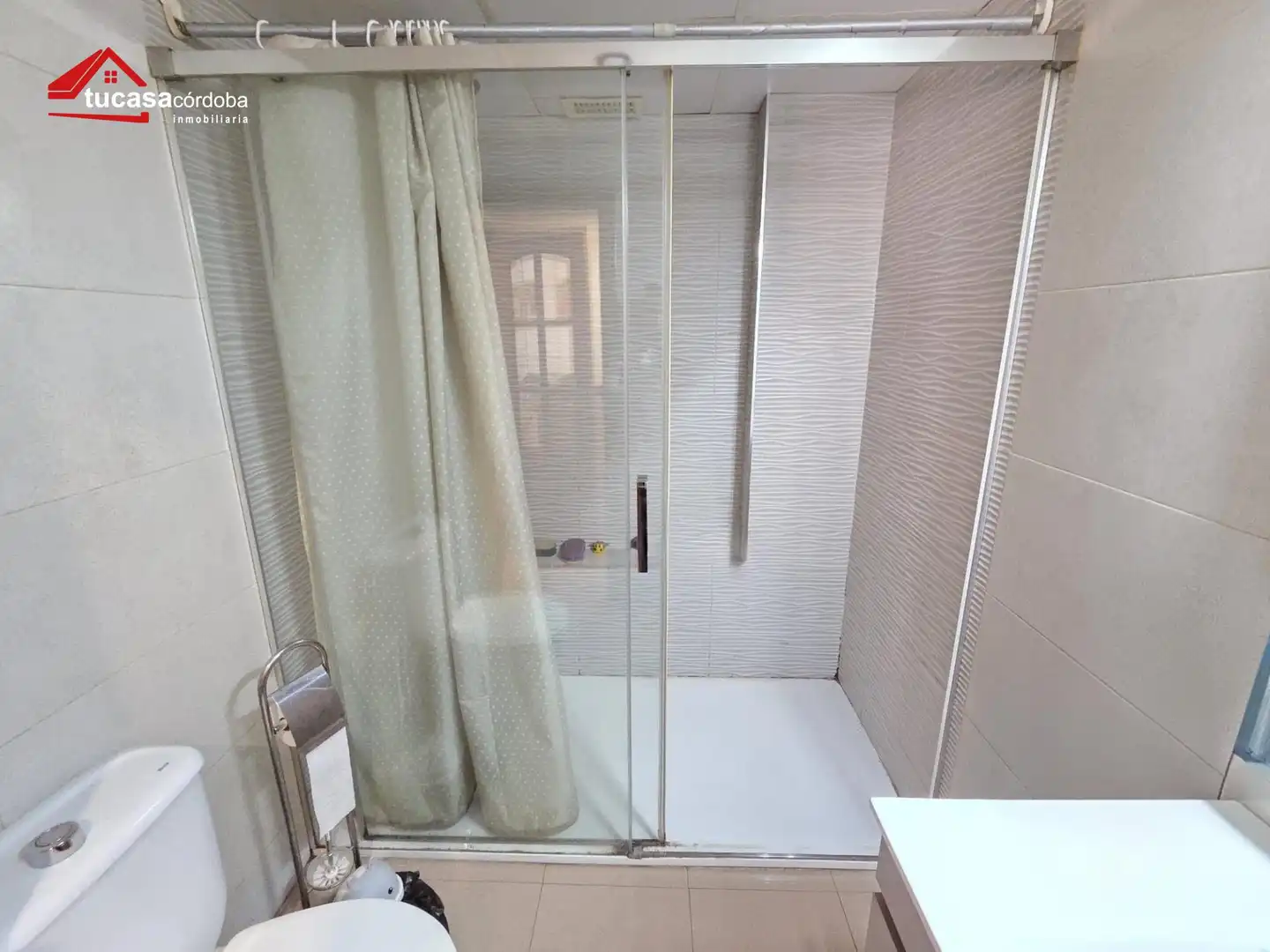 Bathroom of Houses for sale in Córdoba  with Air Conditioner