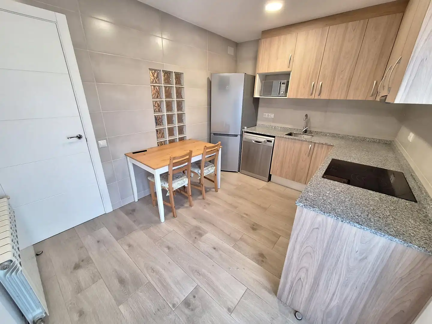 Flat for rent in El Poble Sec