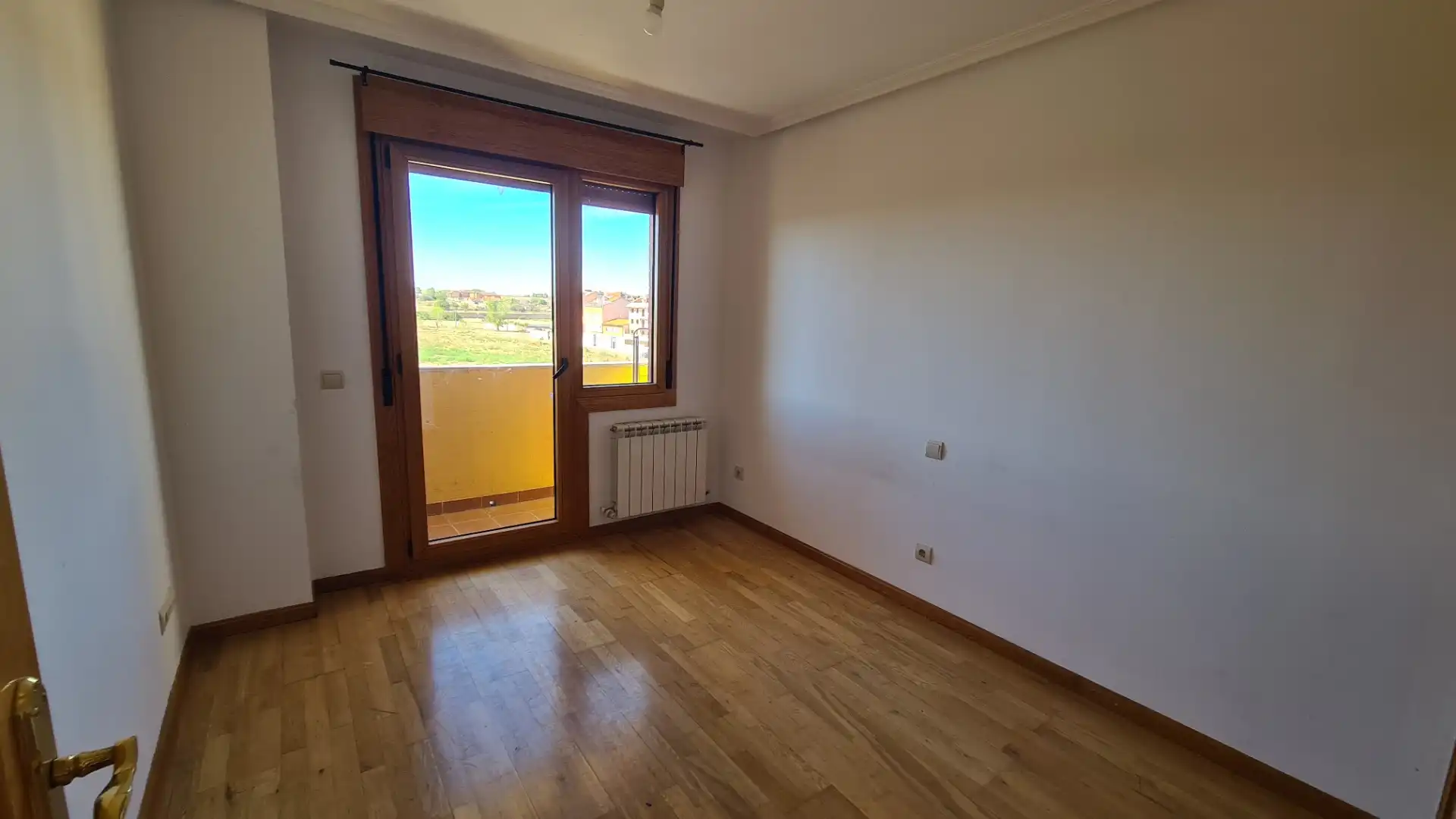 Appartamento con terrazza in vendita a Calle de Cabañales 55, imagen 20