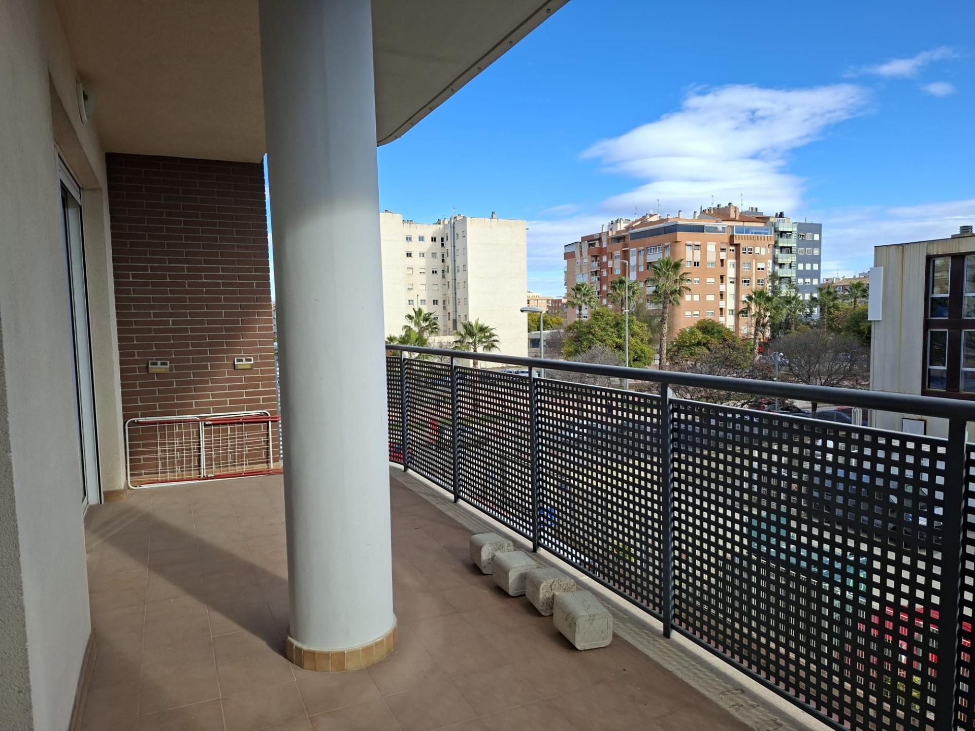 Terrace of Flat to rent in  Murcia Capital  with Air Conditioner, Terrace and Furnished
