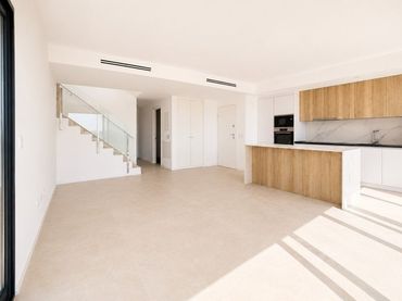 Apartament amb piscina en venda a Golf Bahía