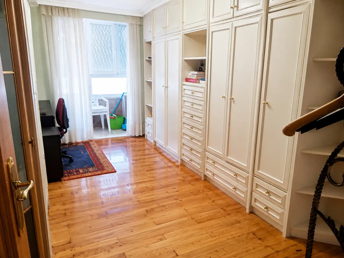 Schlafzimmer von Wohnung zur Miete in Santander mit Heizung, Abstellraum und Möbliert