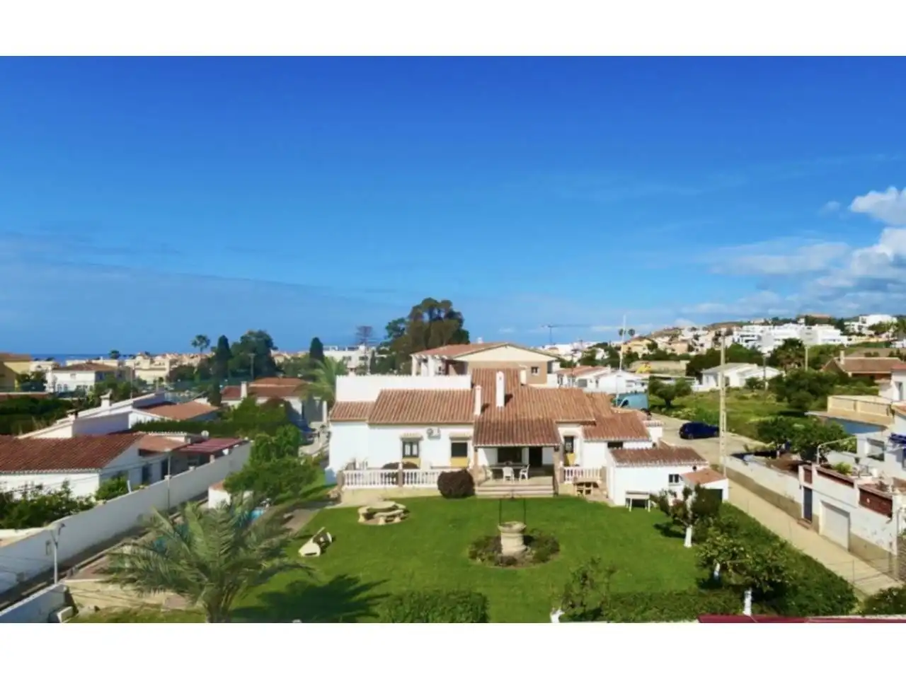 Exterior view of Houses for sale in Rincón de la Victoria  with Private garden, Terrace and Swimming Pool