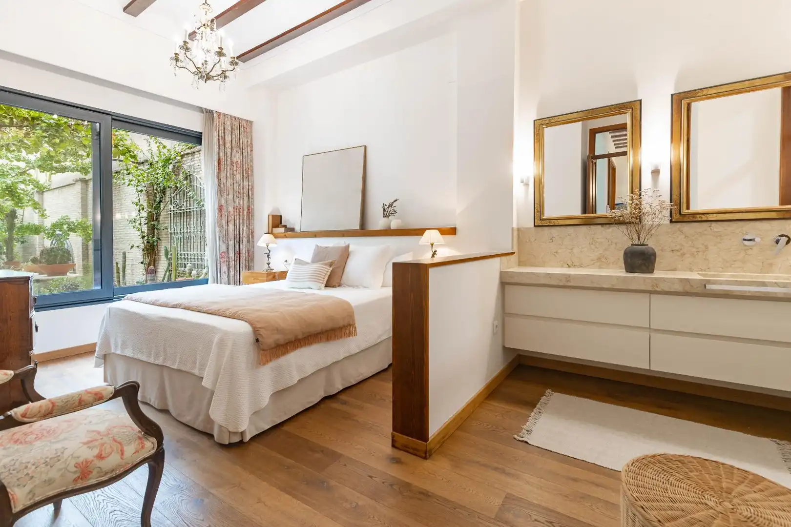 Bedroom of Houses for sale in Xàtiva  with Air Conditioner, Private garden and Terrace