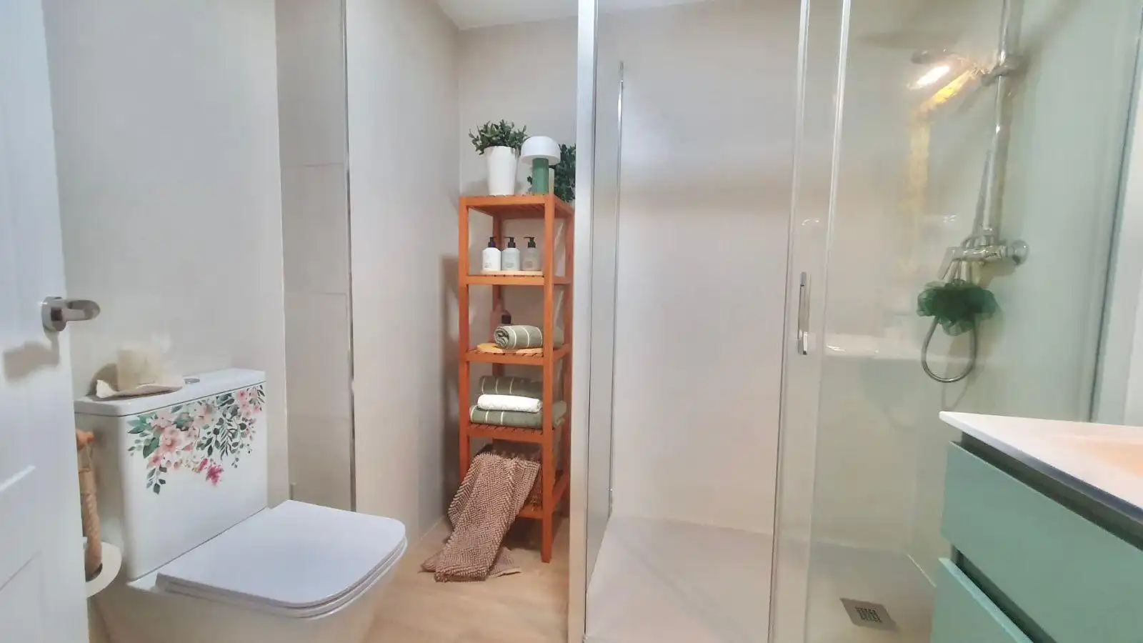 Bany de Pis en venda en Málaga amb Aire condicionat i Terrassa