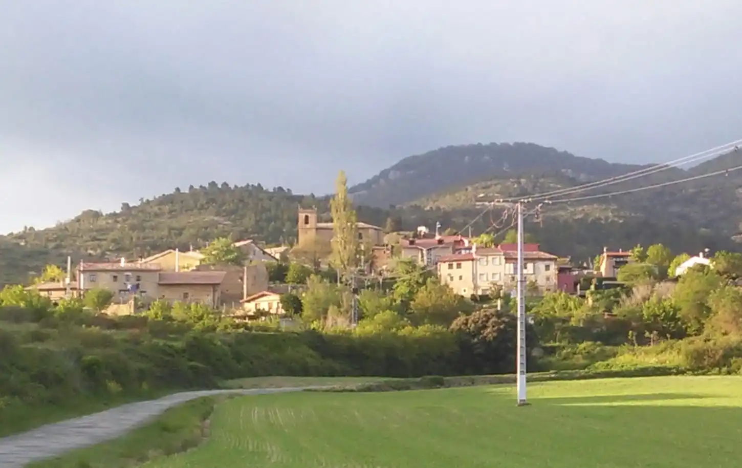 Außenansicht von Country house zum Verkauf in San Vicente de la Sonsierra mit Heizung, Terrasse und Abstellraum