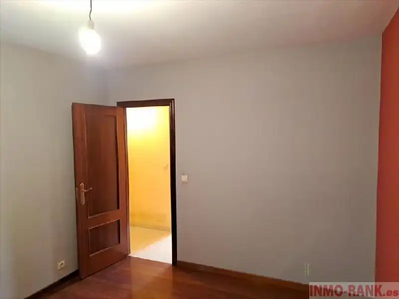 Habitación de Piso en venta en Salvaterra de Miño con Trastero
