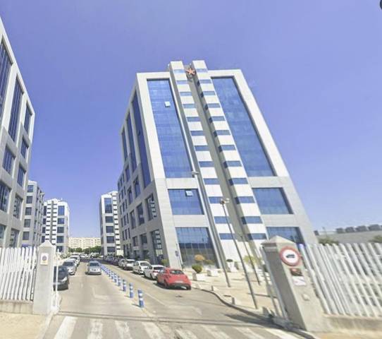 Oficina en Venta en Calle Arquitectura en San Jerónimo - La Bachillera