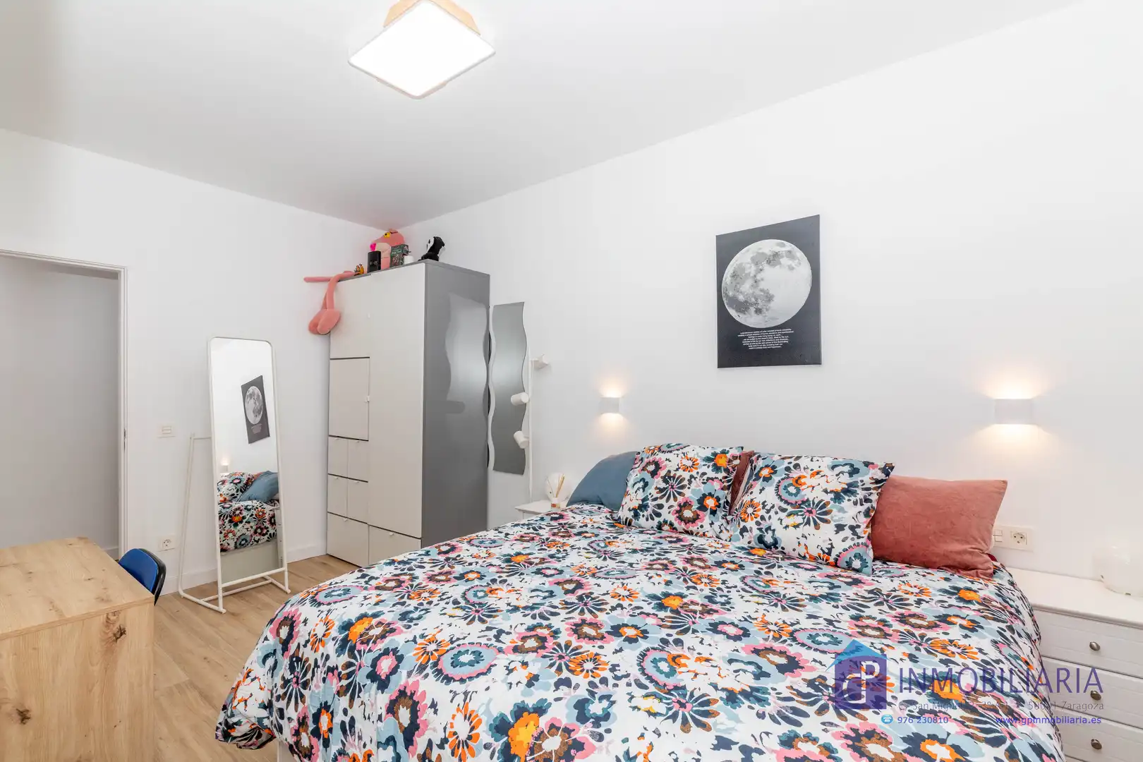 Flat for sale in Calle de Santiago, Alfonso