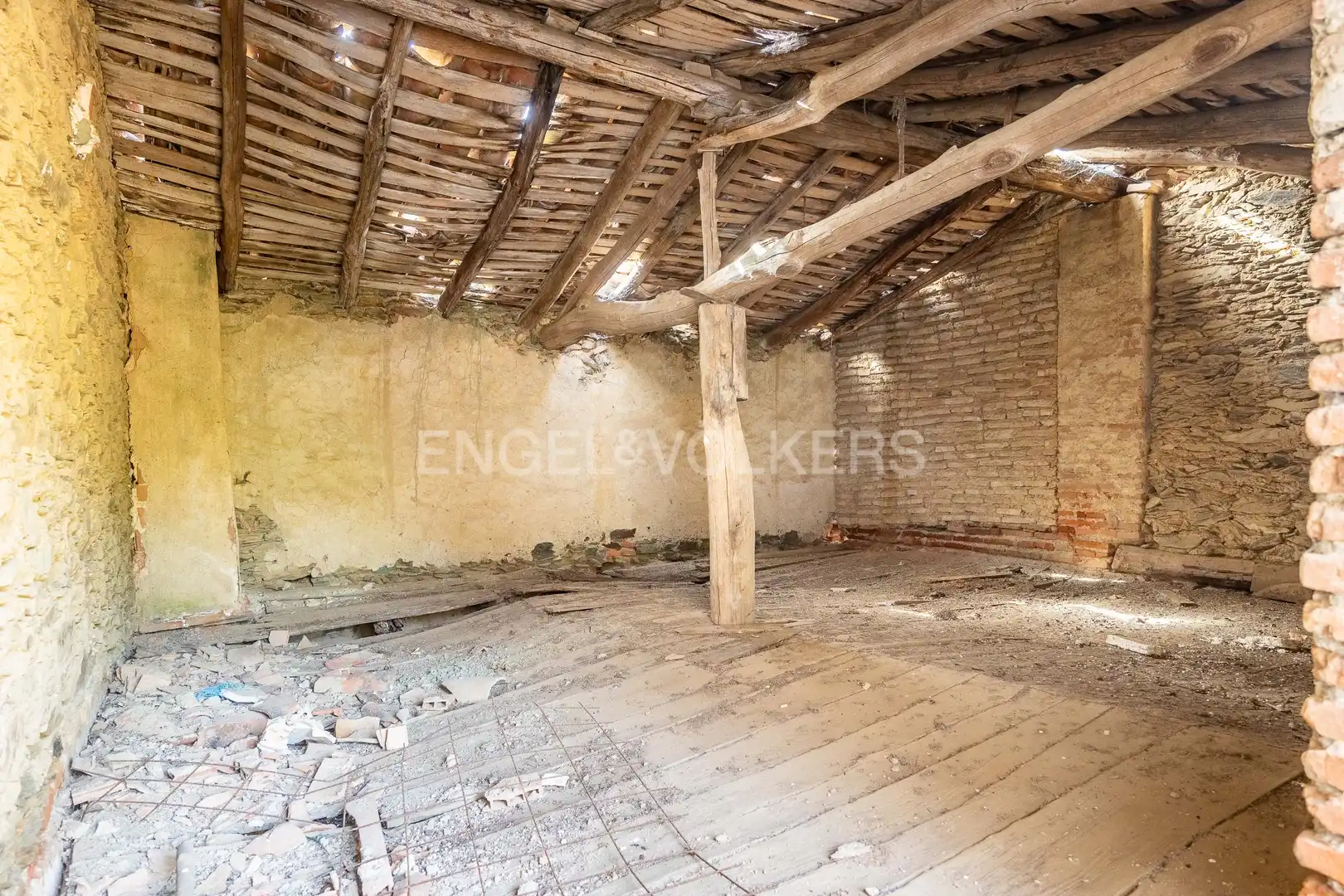 Finca rústica en venta en Almonaster la Real con Calefacción