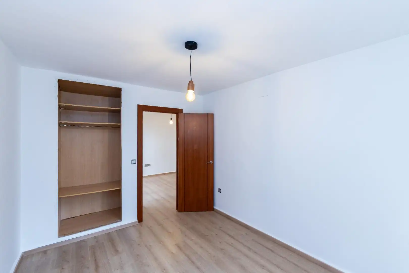 Appartamento con giardino in vendita a BAJO DE HUETOR 92, imagen 18